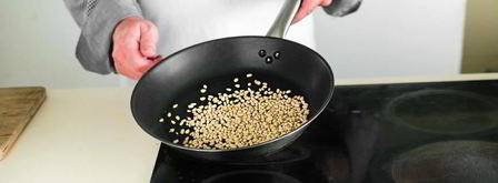 французский салат с горчичной заправкой винегрет. Шаг 3