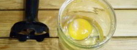 домашний майонез на курином яйце с чесноком и зеленью. Шаг 3