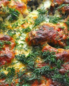 Куриные полпетты под сальсой и бешамель