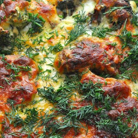 Рецепт куриных полпеттов под сальсой и бешамель