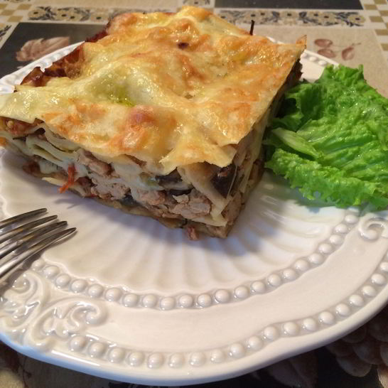 Рецепт мясной лазанья с бешамель и болонезе с баклажаном