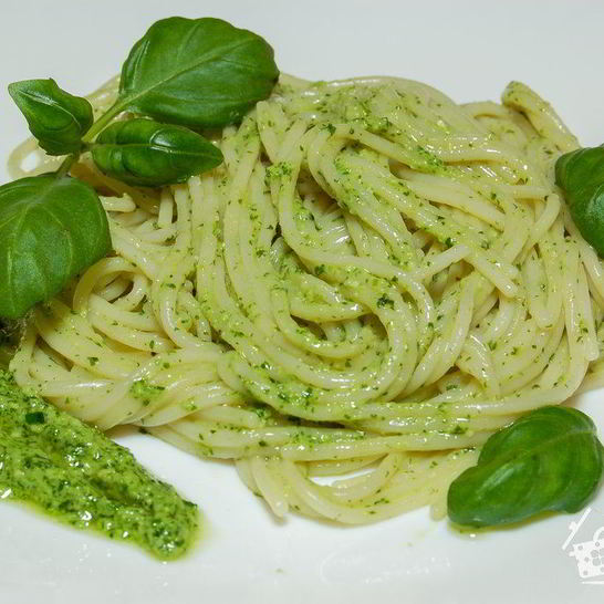 Рецепт макарон с соусом песто
