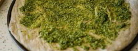 пицца с соусом песто. Шаг 4