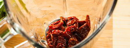 соус песто россо. Шаг 3