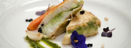 судак, запеченный с соусом песто и мини-овощами. Шаг 10