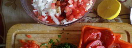 рыба запеченная, картошечка и соус сальса. Шаг 3