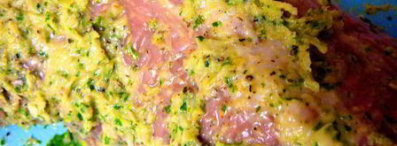 свиная вырезка маринованная в кинзе и томатная сальса. Шаг 4