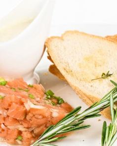 Соус тартар и тартар из лосося