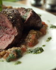 Стейк Миланзане с тартаром из овощей