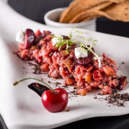 Рецепт тартара из говядины с черешней
