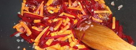 постный борщ с чечевицей и черносливом. Шаг 5