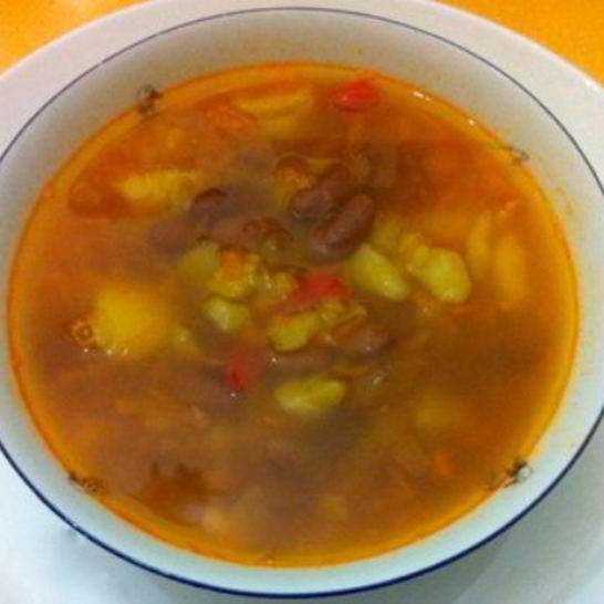 Рецепт фасолевого супа на мясном бульоне