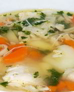 Картофельный суп на курином бульоне