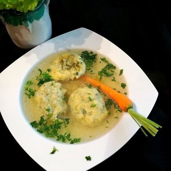 Рецепт куриного бульона с клецками