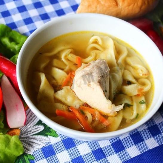 Рецепт куриного бульона с лапшой