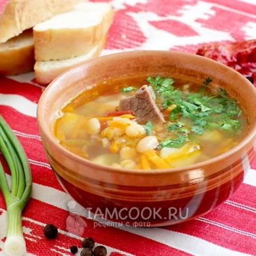 Фасолевый суп с мясом