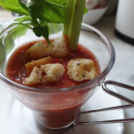 Рецепт гаспачо с сухариками