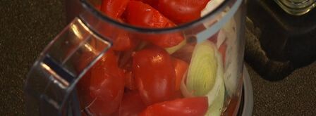 гаспачо с зеленым салатом. Шаг 3