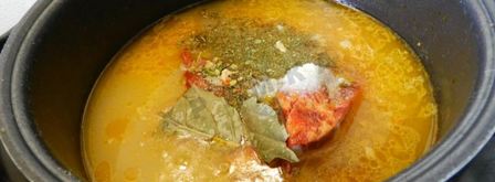 гороховый суп с копчеными ребрышками в мультиварке. Шаг 9