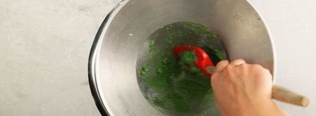 холодный огуречный суп с лососем. Шаг 3