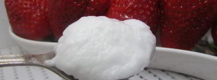 клубнично-лимонный холодный суп с нежными клецками. Шаг 8