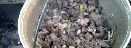 лагман в казане на костре. Шаг 5