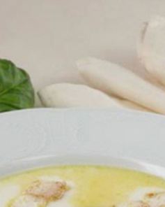 Молочный суп с гренками