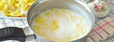 молочный суп с лапшой. Шаг 12