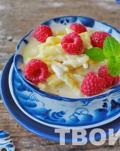 Суп молочный