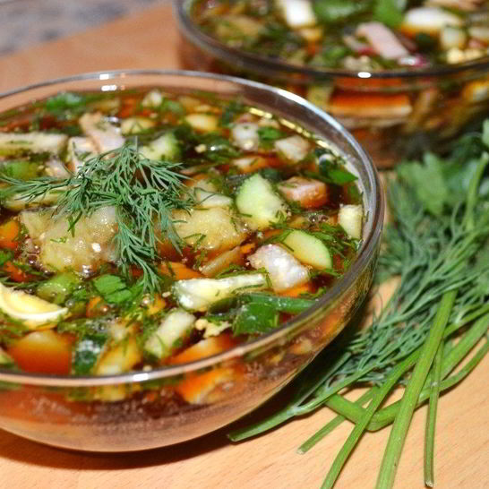 Рецепт быстрой окрошки с бужениной и редисом