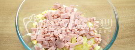 окрошка классическая с колбасой. Шаг 5