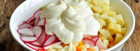 окрошка на минералке с майонезом. Шаг 9