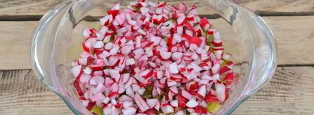 окрошка с солеными огурцами. Шаг 9