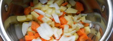 овощной суп с цветной капустой и фрикадельками. Шаг 3