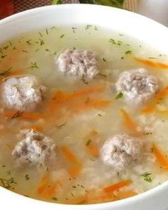 Суп с овощами и готовыми фрикадельками