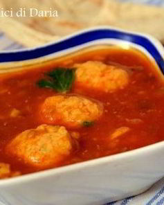 Чечевичная похлебка с куриными клецками