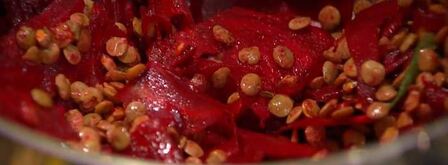 чечевичная похлебка со свеклой и шпинатом. Шаг 5