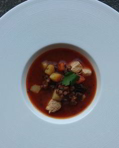 Похлебка с чечевицей и черносливом