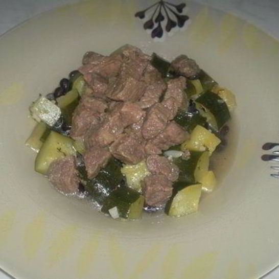 Рецепт похлебки с черными бобами и мясом черного бычка