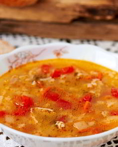 Рассольник с тунцом по-домашнему