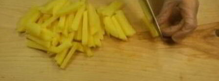 суп рассольник классический с перловкой. Шаг 3