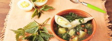 щи из крапивы с яйцом. Шаг 10