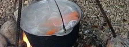 шурпа в казане на костре. Шаг 11