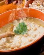 Суп фасолевый со свининой