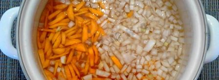 суп харчо с картошкой рисом и курицей. Шаг 5