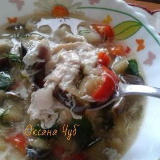 Суп куриный с баклажанами и яйцом