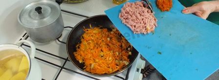 суп-пюре с ветчиной и яйцом. Шаг 4