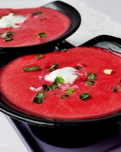 Свекольно-апельсиновый суп-пюре