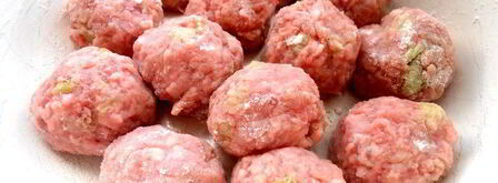 латвийский свекольник с фрикадельками. Шаг 5