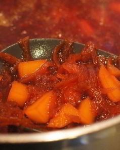 Свекольник горячий с мясом